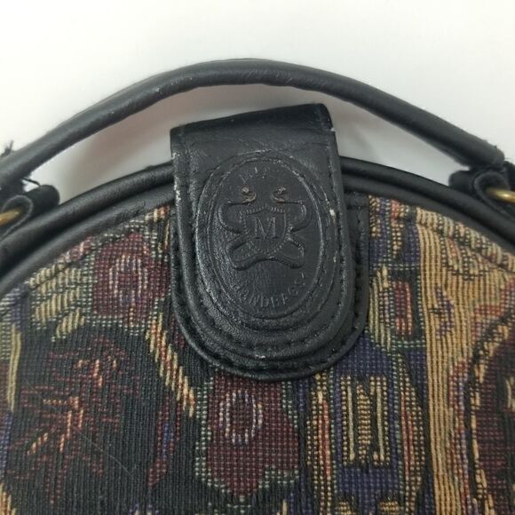 MITZI Unique Vintage Look Handbag. - Picture 5 of 9